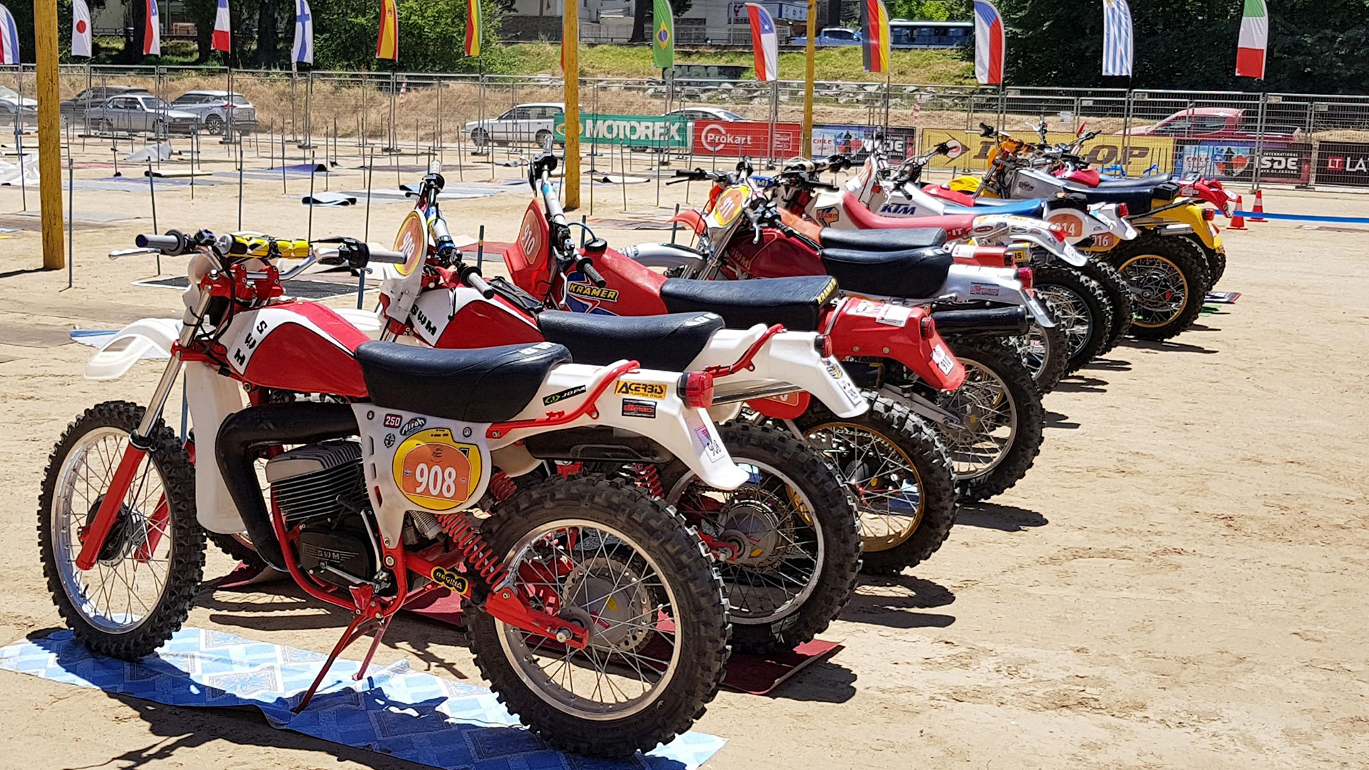 FIM Vintage Trophy – ISDE 2018 Vina Del Mar © Nuno Laranjeira FIM Vintage Trophy - ISDE 2018 Vina Del Mar © Nuno Laranjeira